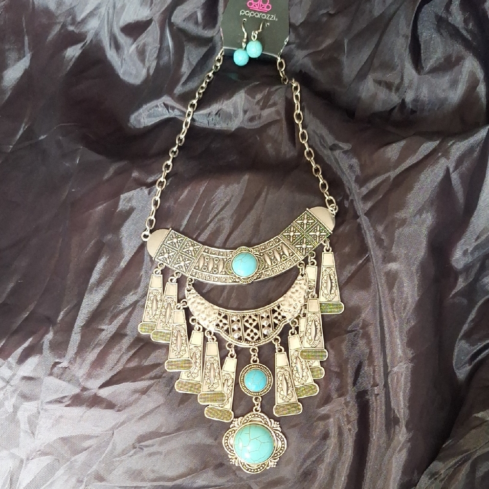 Paparazzi Gold and Blue Bohemian Necklace